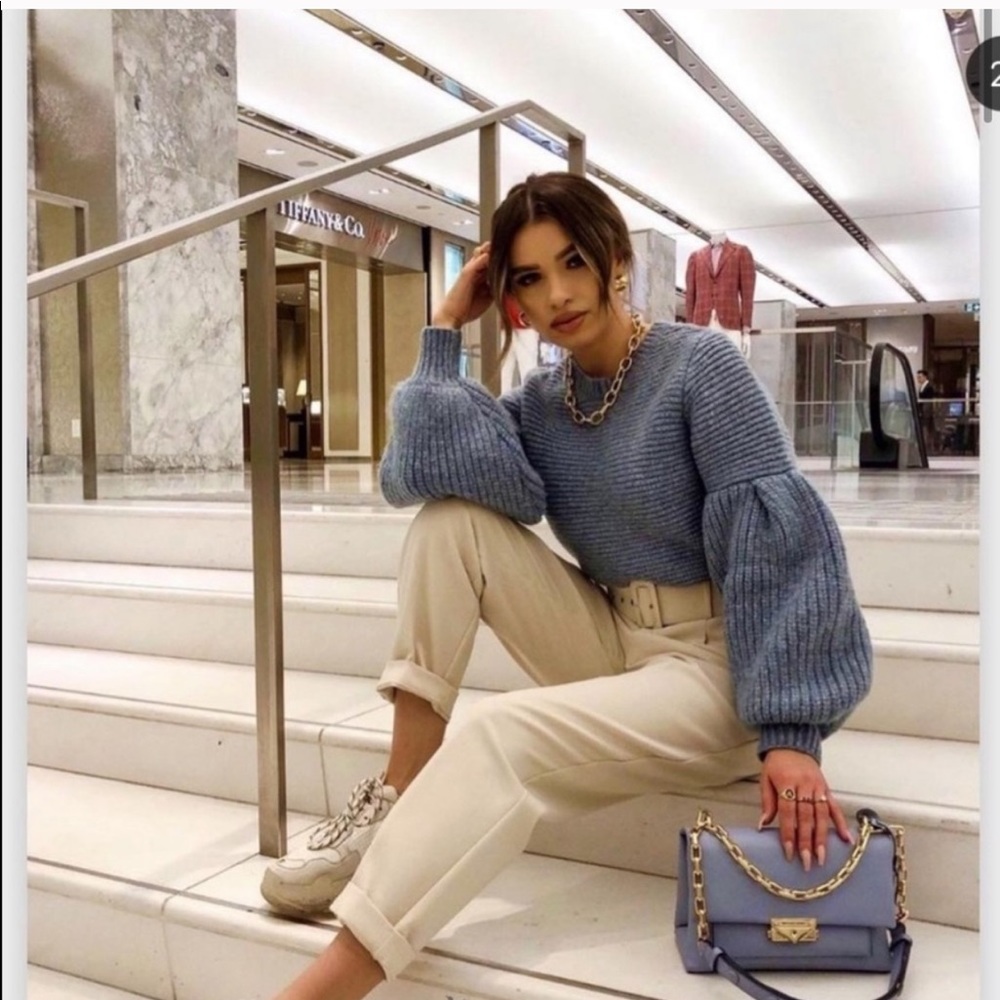 ⚡️MOVING SALE ⚡️Zara wool blend balloon sleeve sweater ⚡️MOVING SALE ⚡️ - Picture 2 of 10